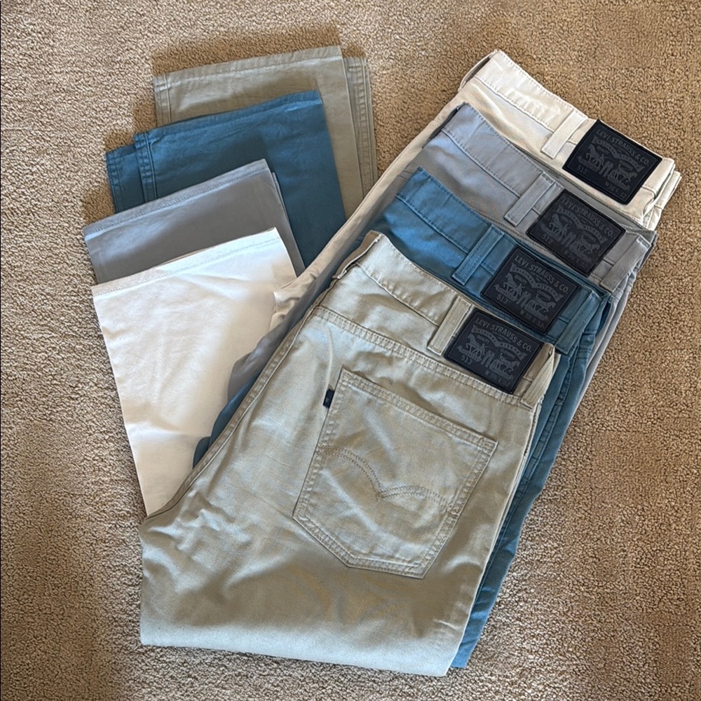Levi's White and Gray Jeans Casual Style
